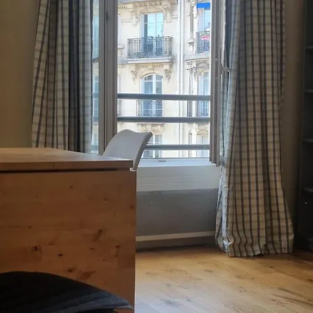 Lägenhet Proche De La Tour Eiffel *